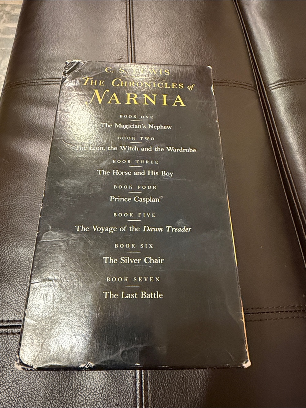 Scholastic The Chronicles of Narnia Boxed Set - 7 Books - Picture 3 of 3